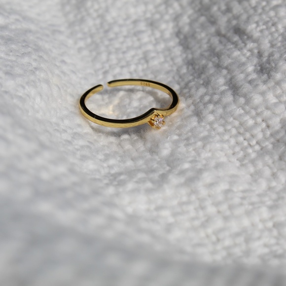 Sterling Silver "V" Shaped Stacking Gold Ring with Single Simulated Diamond - Picture 5 of 14